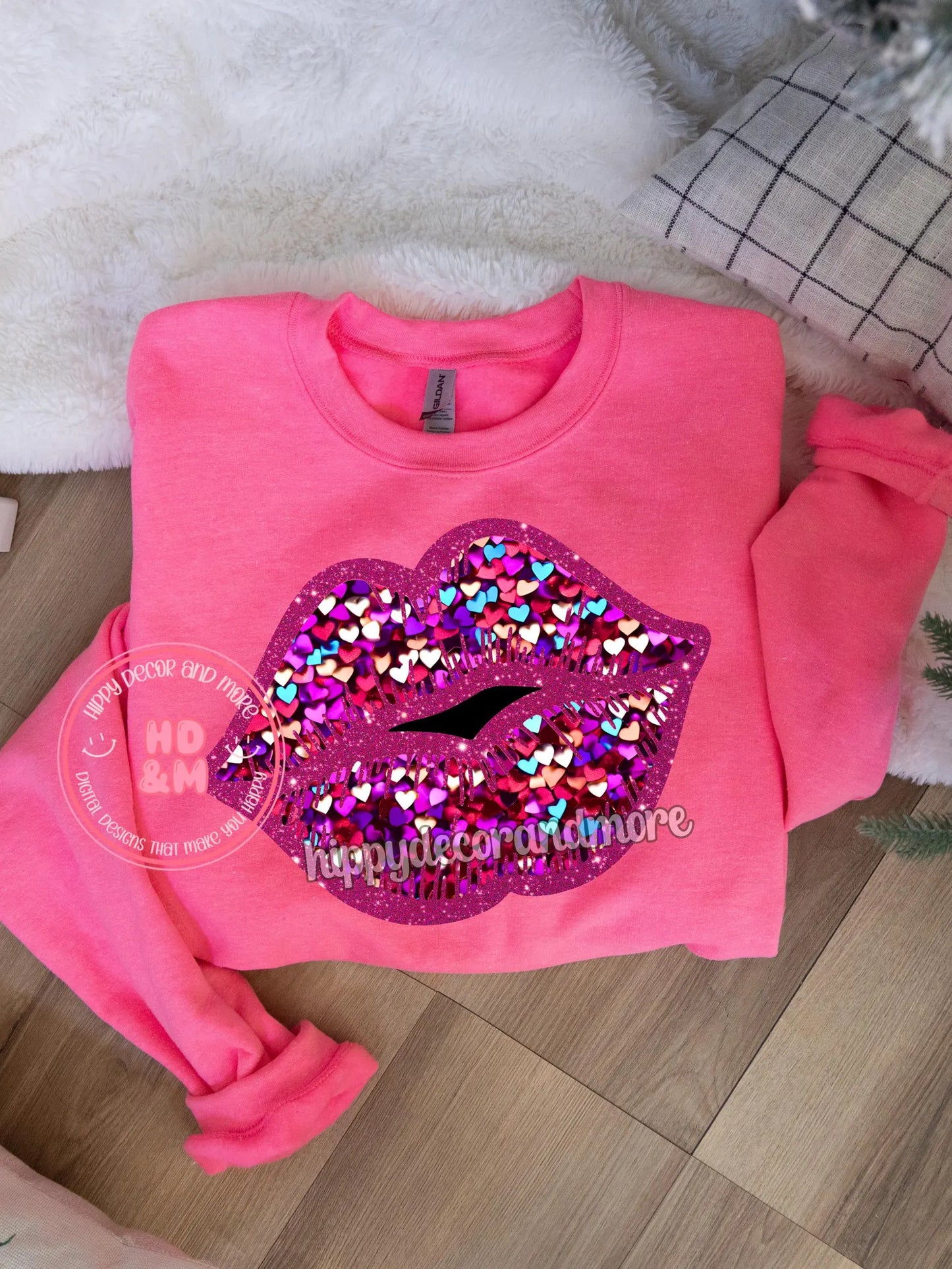 Glitter Kiss (All Sizes)